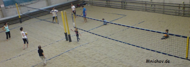 Soubor:Beach volejbal v Mnichove.JPG