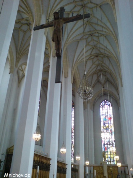 Soubor:Frauenkirche-Mnichov-kriz.jpg