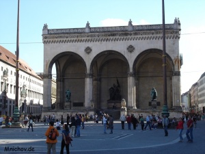 Feldherrnhalle na náměstí Odeonsplatz