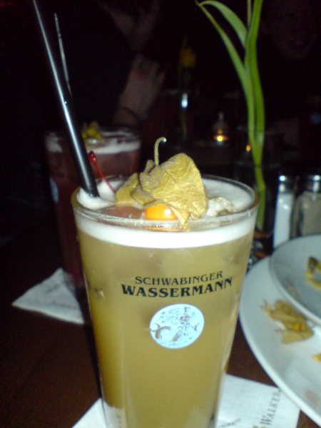 Soubor:Schwabinger-wassermann-coctail.jpg